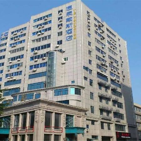 Days Inn Hotspring Xiamen Exteriör bild