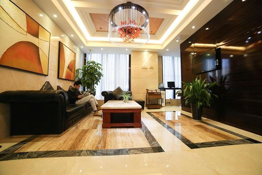 Days Inn Hotspring Xiamen Exteriör bild