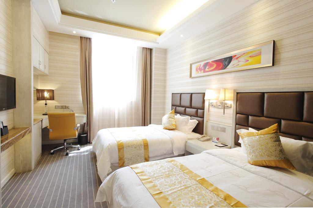Days Inn Hotspring Xiamen Exteriör bild